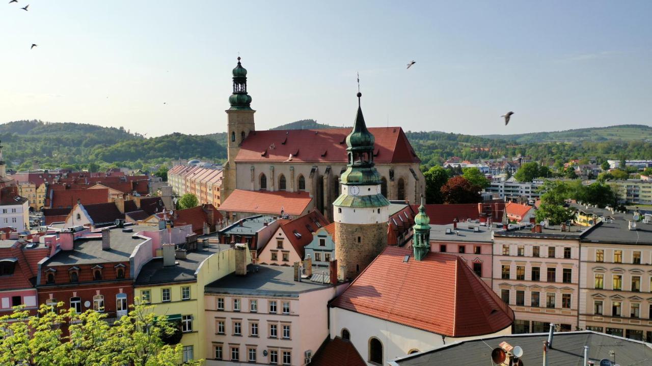 Central Apartamenty Jelenia Góra Esterno foto